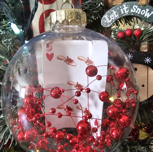 Christmas Ball with LOUBOUTIN card. - Picture 2 of 3